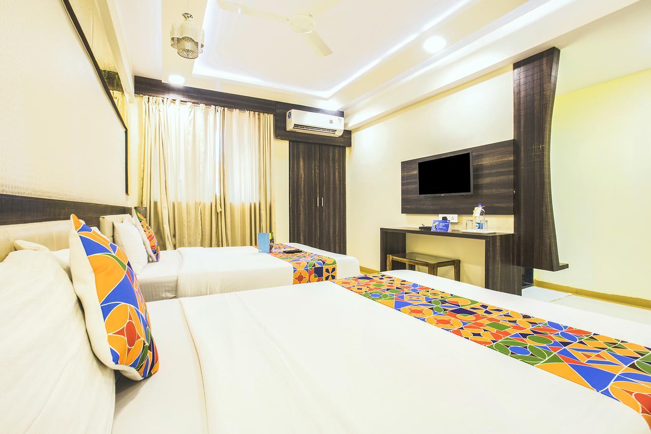 Fabexpress Time Square Hotell Thane Eksteriør bilde