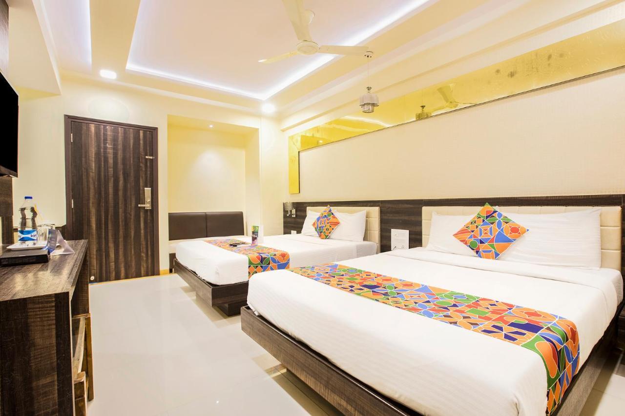 Fabexpress Time Square Hotell Thane Eksteriør bilde