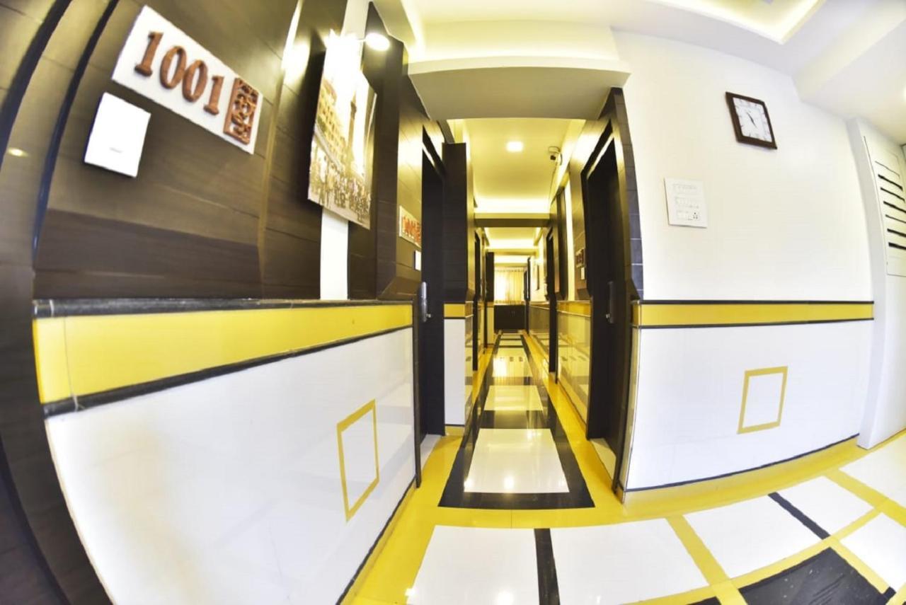 Fabexpress Time Square Hotell Thane Eksteriør bilde