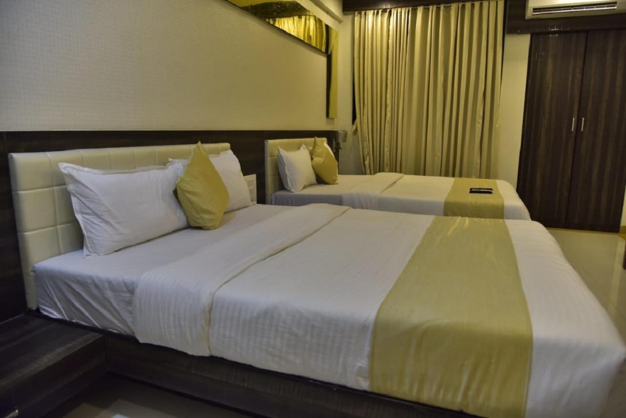 Fabexpress Time Square Hotell Thane Eksteriør bilde